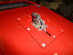 Towing hook assembly (14)